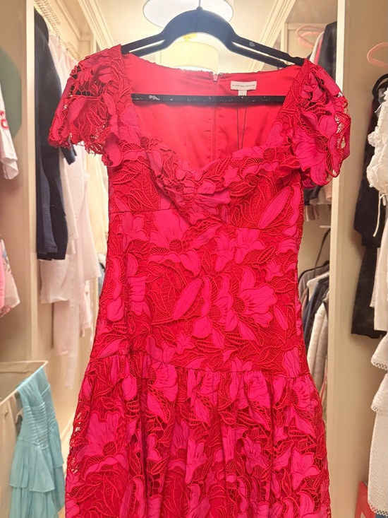 Monique Lhuillier Dresses & Skirts - REVOLVEElegant Red Floral Lace Women's Dress